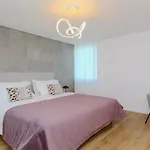 Сasa de vacaciones Sadler- Clever Details, Vilamoura, Sleeps 6, Luxury, Walking Distance (adults Only) *