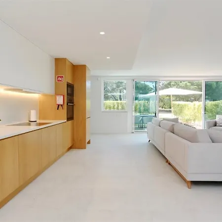 Sadler- Clever Details, Vilamoura, Sleeps 6, Luxury, Walking Distance (adults Only) *