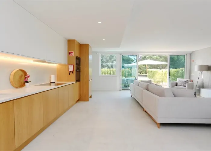 Sadler- Clever Details, Vilamoura, Sleeps 6, Luxury, Walking Distance (adults Only) *